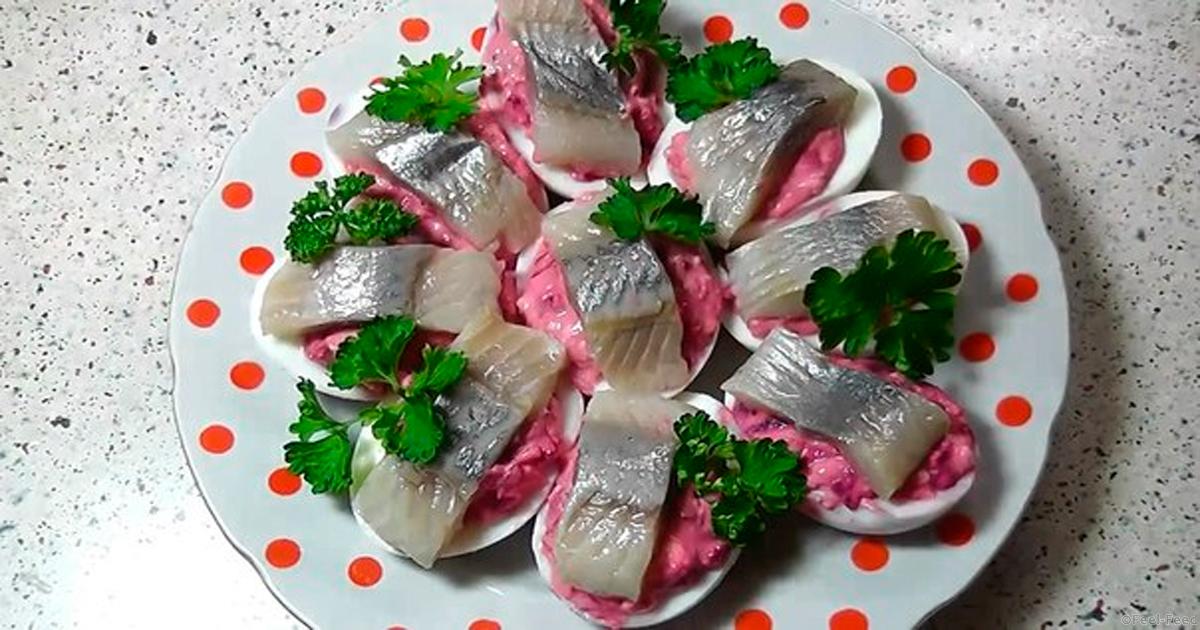 Рецепт селедки под шубой с яйцом с пошагово в Рецепт селедки под шубой с яйцом с пошагово в