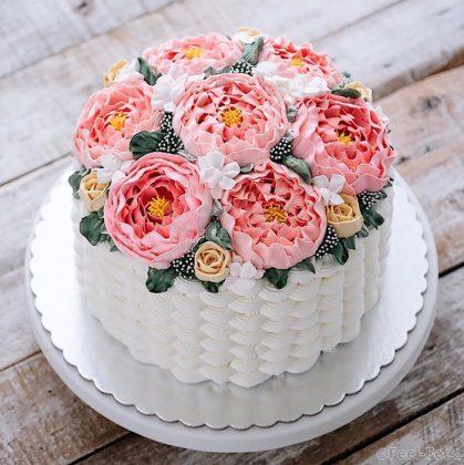 spring-colourful-buttercream-flower-cakes-30-58d8b5d93220a__700-419x420