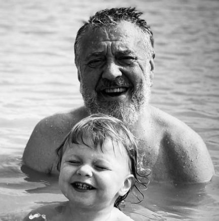 454053265_1685080712319529_8191053122843426591_n-1