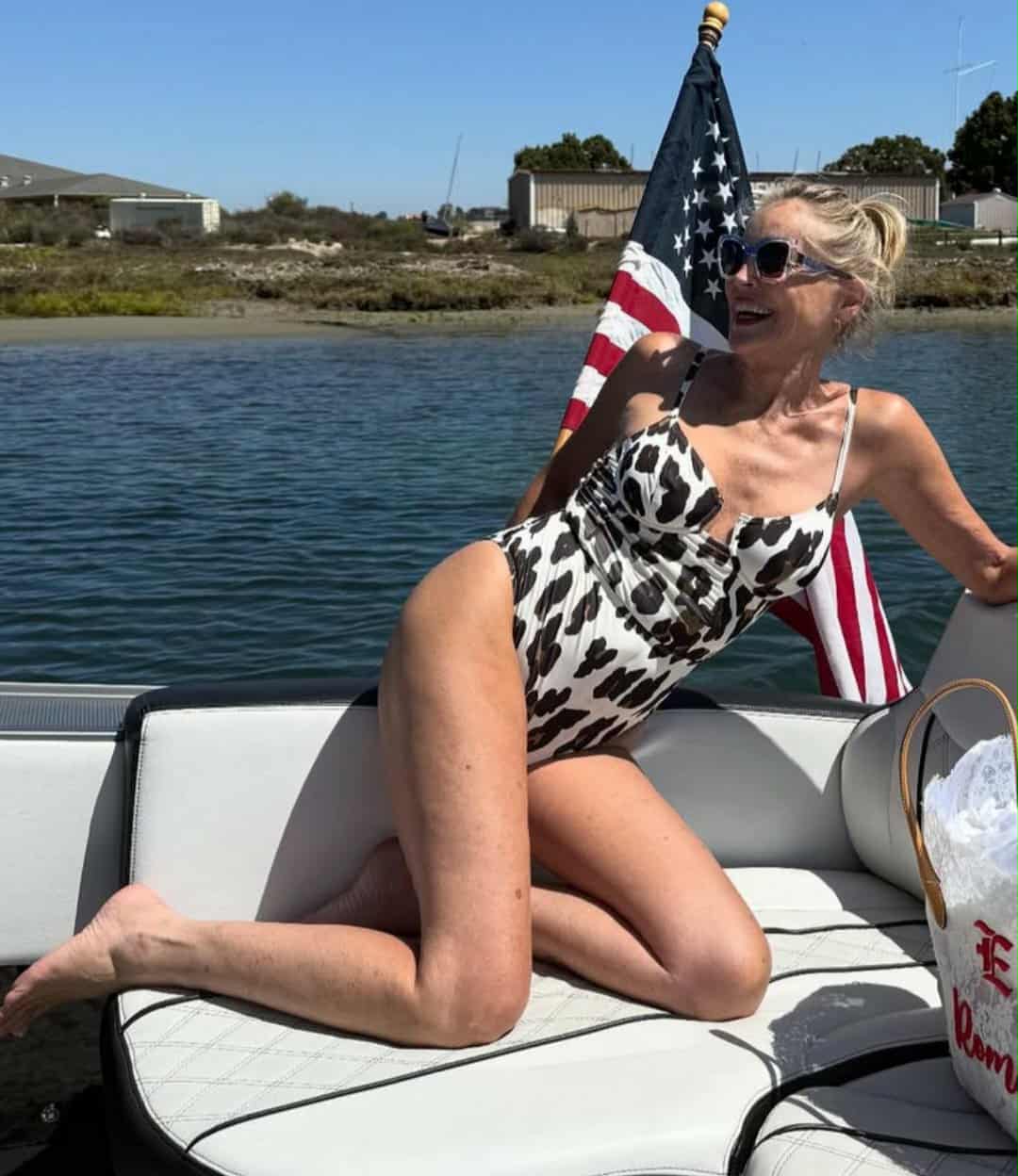 b1b22326-1bc4-455f-baca-6703df6f75cf